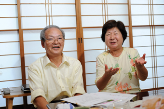 お話を伺った片桐和子さん（右）、昭吾さん（左）ご夫妻