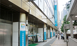 三井住友信託銀行株式会社 新宿西口支店 三井住友信託銀行株式会社 新宿西口支店